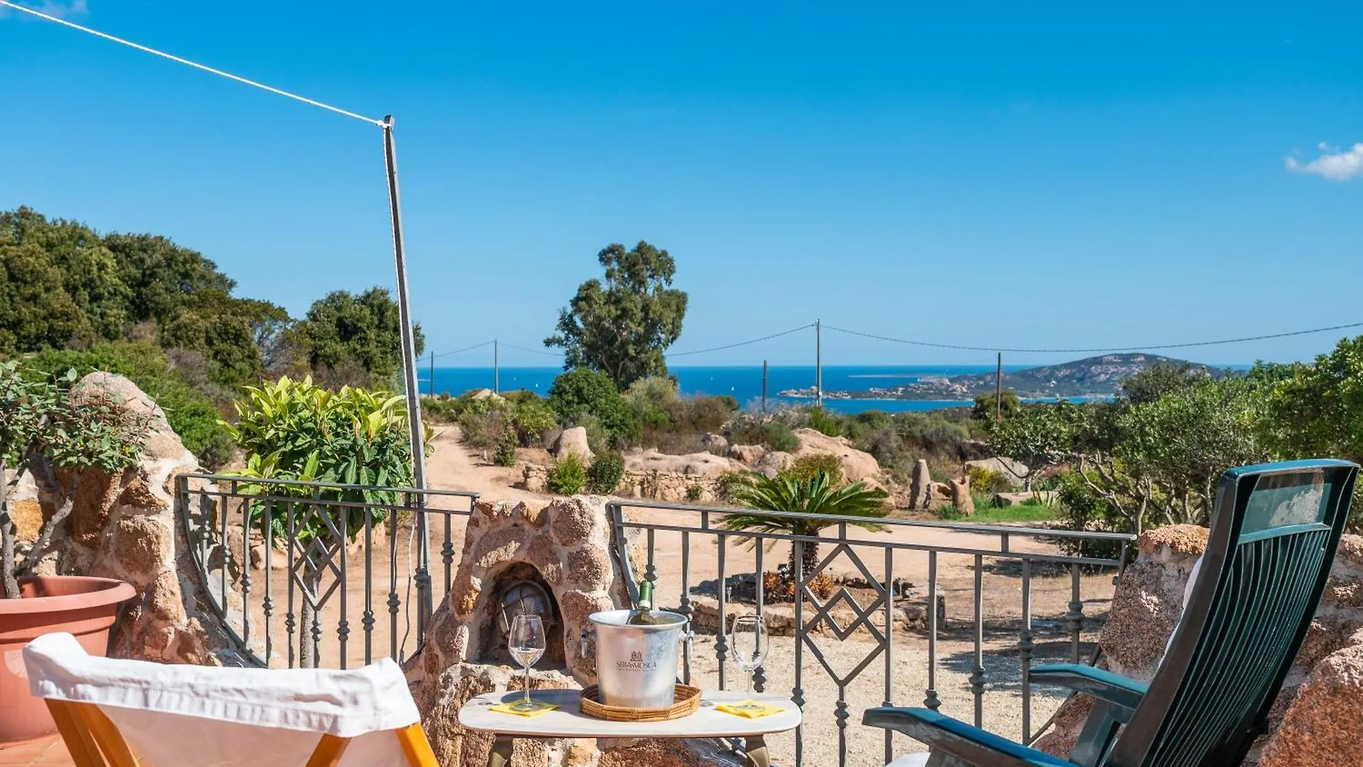 شقة Sun House Appartamento Vista Mare كانّيجوني