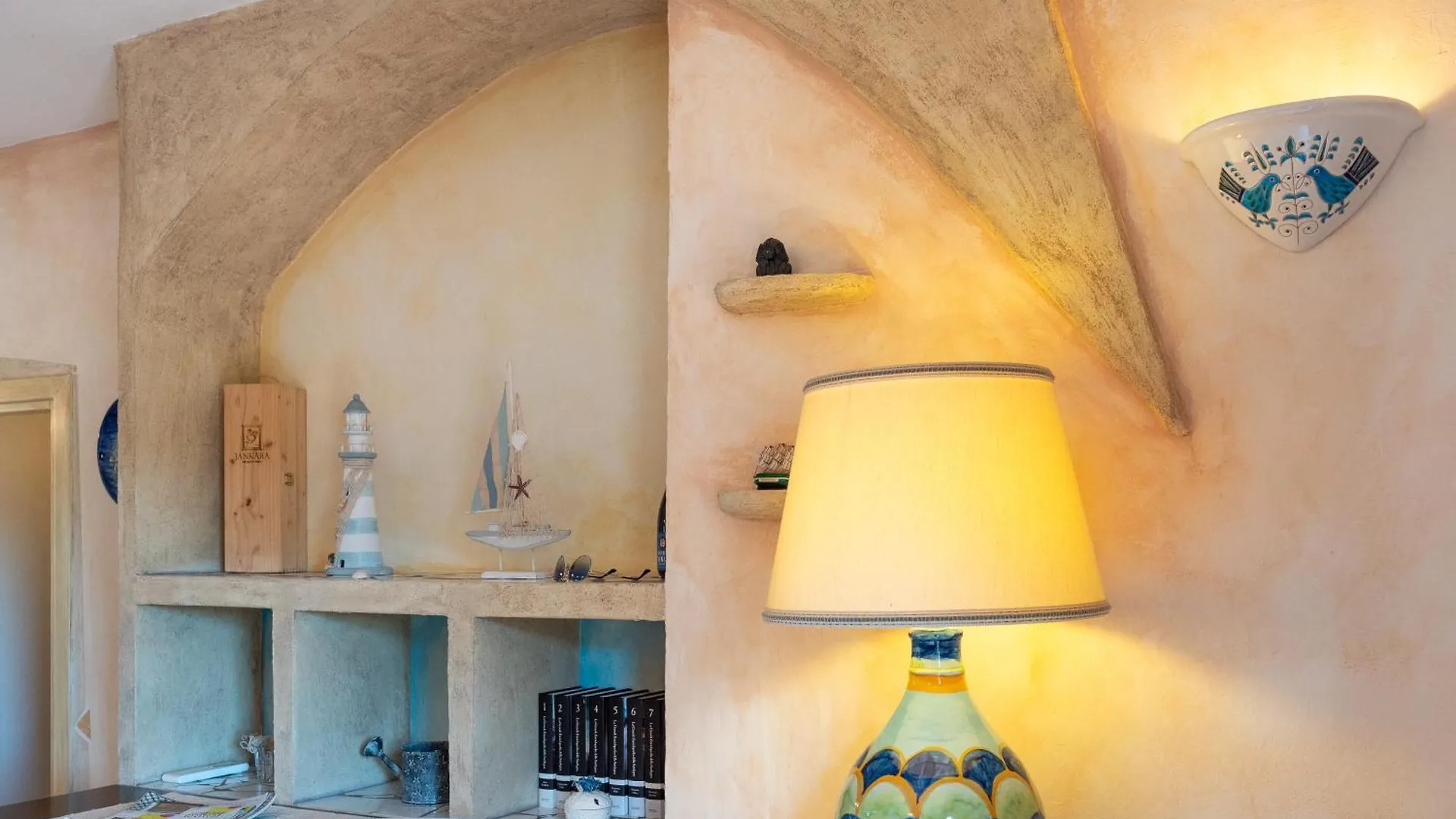 Sun House Appartamento Vista Mare كانّيجوني شقة